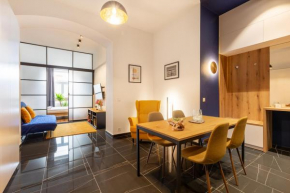 Glam Central Apartment